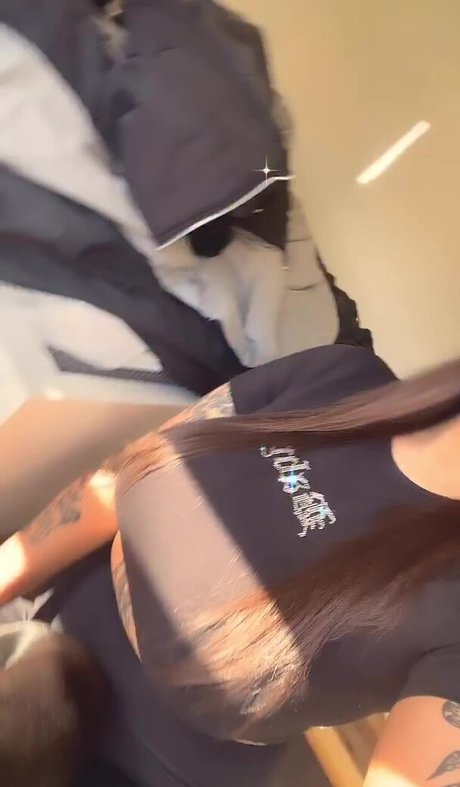 Jayme Lee mannequin images