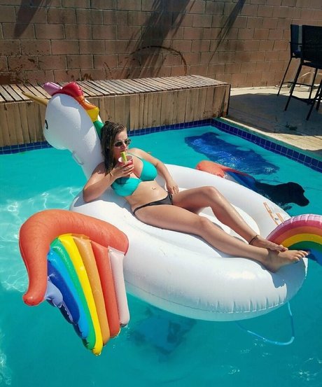 Jessica Miller actrice de nus photo