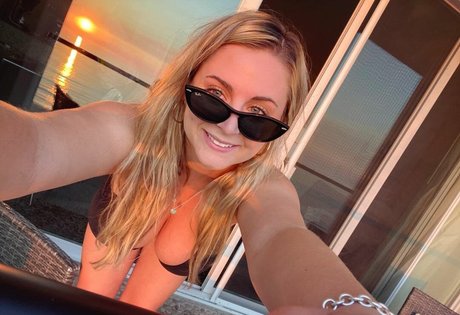 Jessica Miller star du porno des photos