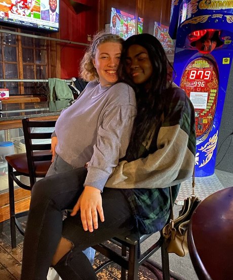 Sophia A star du porno exclusive des photos