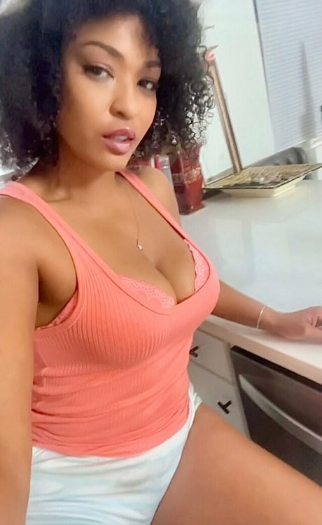 Turnerssanctuary jolie actrice des photos