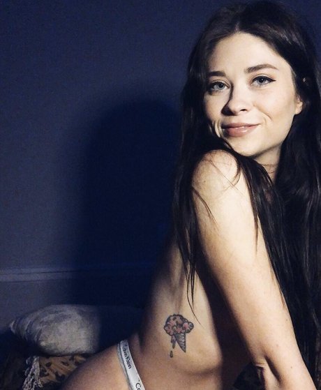 kimchifletcher étoile nue photo