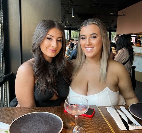 Stephanie C star du porno hd photos