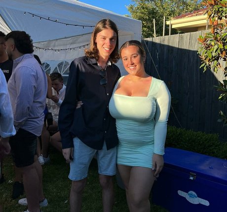 Stephanie C jolie actrice archive