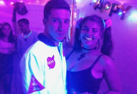 Tiana Hawkins étoile sexy archive