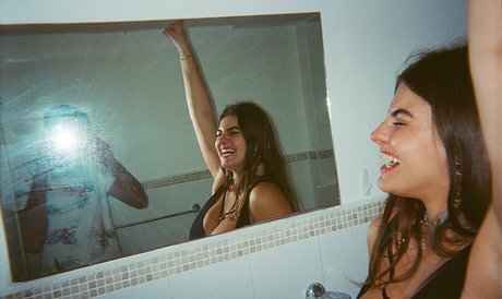 Tiana Hawkins modèle artistique photos