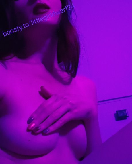 Littlegirldwarf modèle parfait galerie