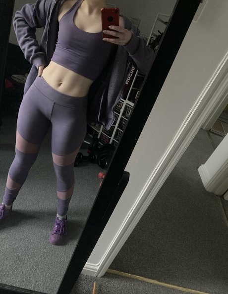 yoga sensuel onlyfans chaud xxx image