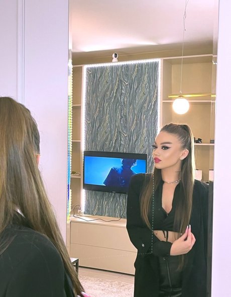 renatabianca1 star du porno sympa photos