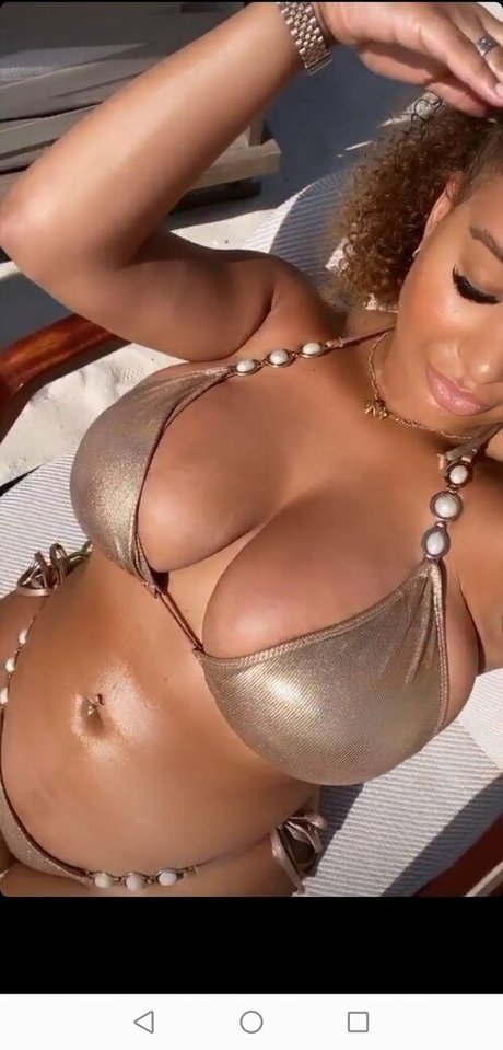 énorme gode onlyfans art sexy collection