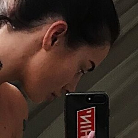 Itslaurendotcom modèle sympa image