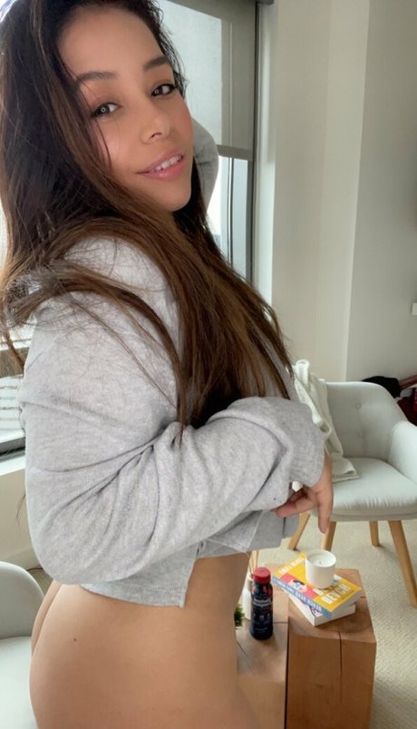 luciadiaries modèle gratuit photos