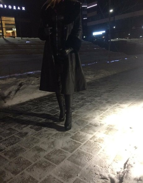 julisunrise official modèle joli image