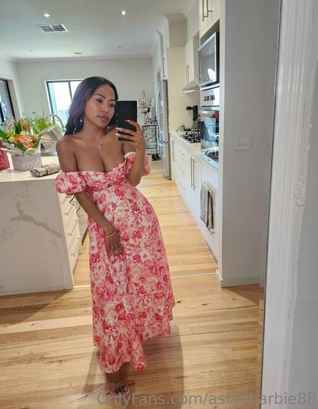 asianbarbie88 actrice sexy archive