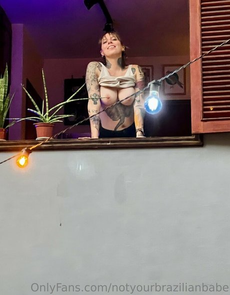 Notyourbrazilianbabe étoile magnifique galerie