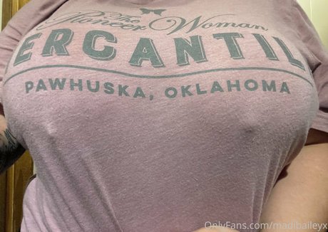 milf aux cheveux noirs onlyfans nus hd archive