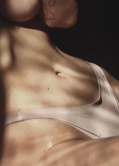 anulingus uniquementfans nu érotique img