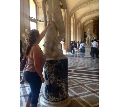 fille courbée dà côté onlyfans porno nus images