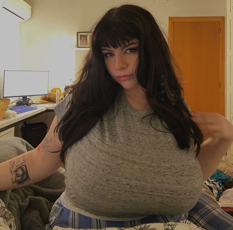 ladle tsunade star du porno nue archive