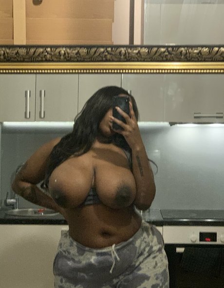 chaton potelé uniquementfans exclusif archive