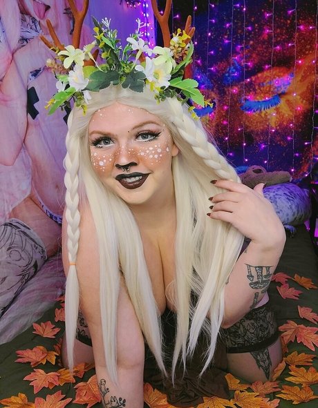 pom-pom girl nue onlyfans chaud joli img