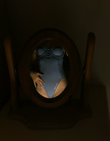 alix flux jolie actrice image