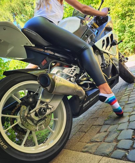 soirée orgie uniquement pour les fans jolie et gratuite des photos