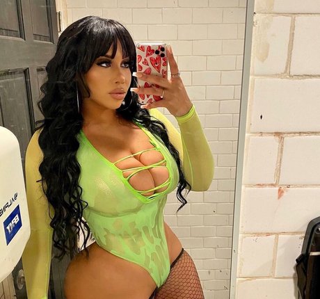 Kaemichelle actrice exclusive des photos