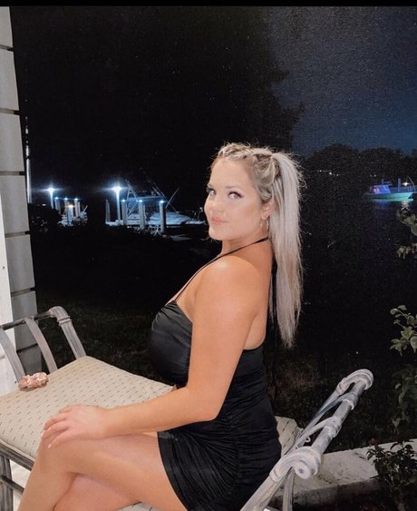 Emma Greenshields sexe star du porno image