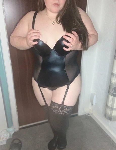 épouse pute onlyfans pornographique de haute qualité archive