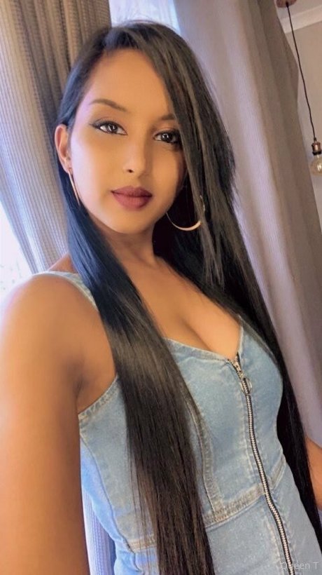 thequeentrish actrice archive