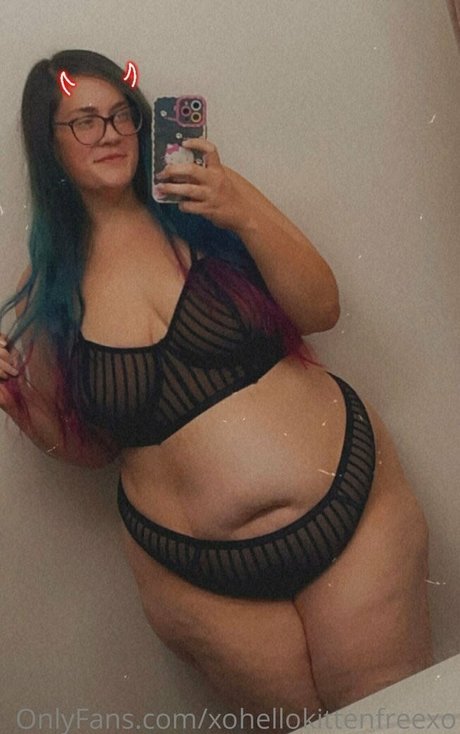 milf aux cheveux noirs onlyfans xxx pornographique images