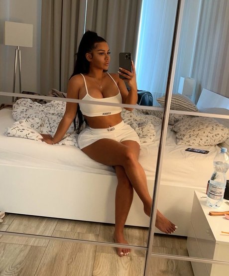 IvySky sexe star photo