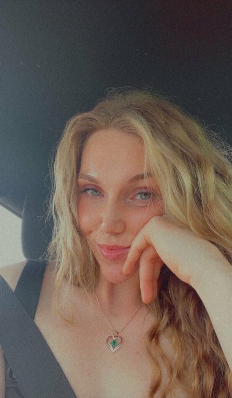 Alex The Amazon actrice xxx galerie