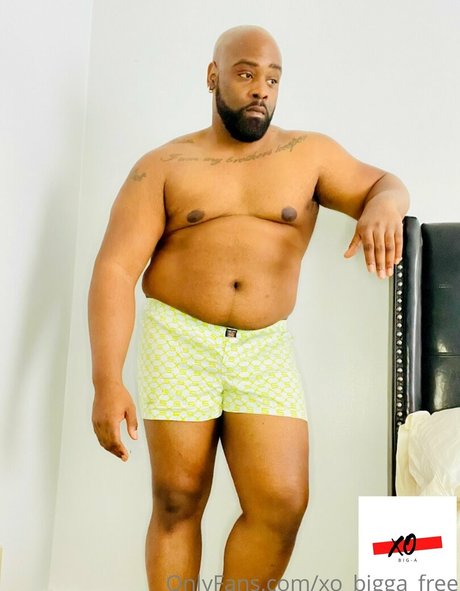 xo bigga free modèle xxx collection