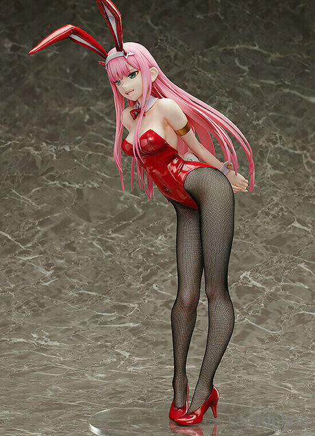 saradeline star du porno img