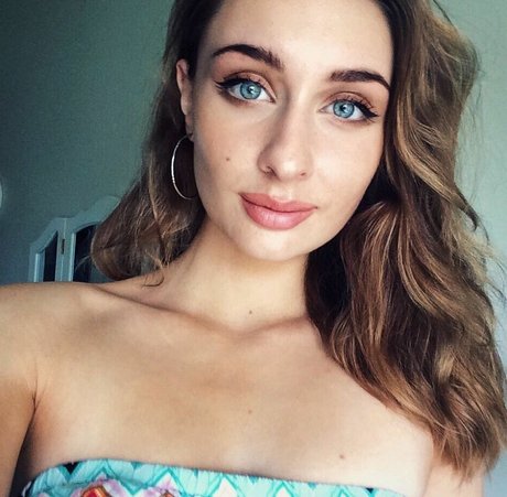 Emma Amelia actrice parfaite galeries