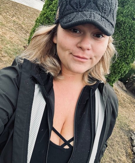 jolie ébène onlyfans haut nu des photos