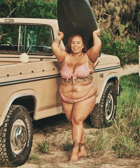 Antonia Waerea Adams étoile photos