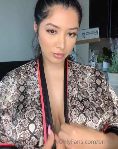 Brndav actrice porno des photos