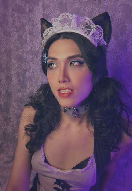 Emily Yunicorn modèle des photos