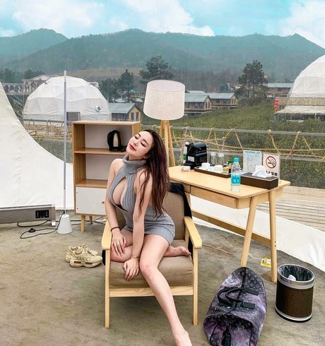 pawg ébène uniquementfans art sexy des photos