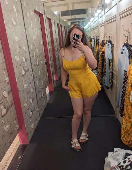 blonde en forme onlyfans parfait chaud images