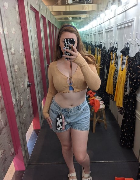 Eightbitbailey modèle magnifique image