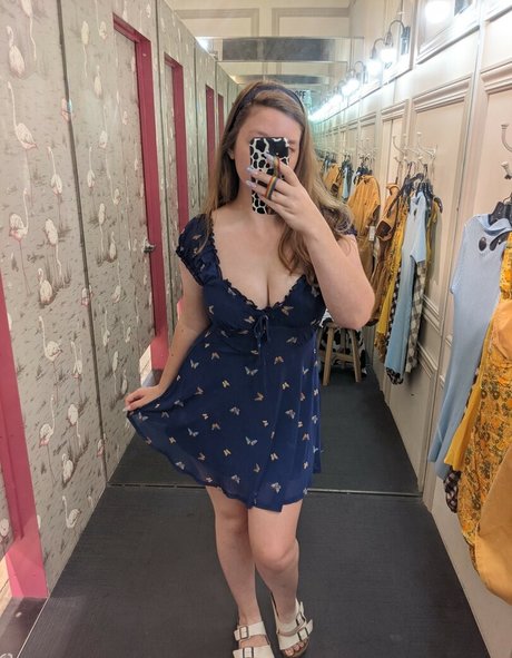 Eightbitbailey actrice de nus des photos