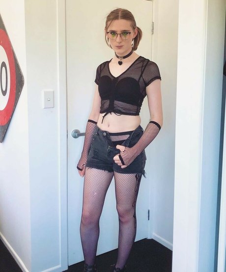 Alice In Wonder1and beau modèle des photos