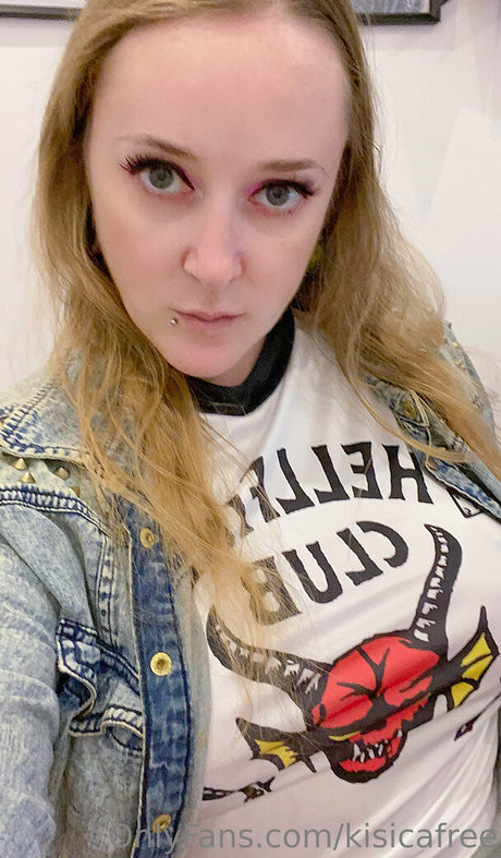 kisicafree star érotique photo