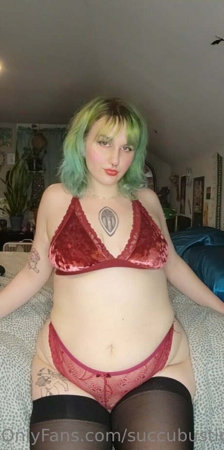 succubusticslut beau modèle archive