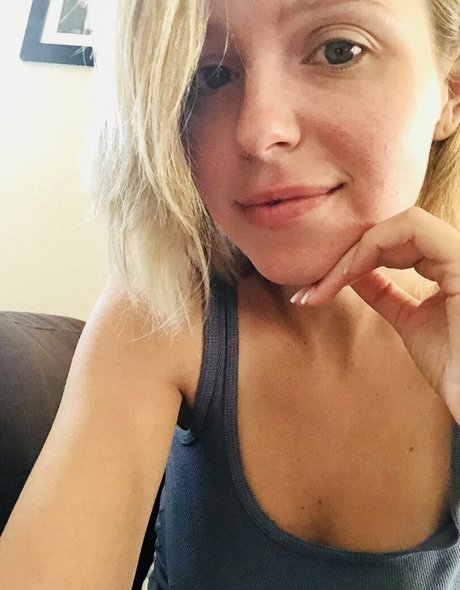 haydenxwinters modèle nu photo