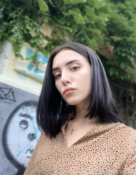 lilu666m modèle hd image